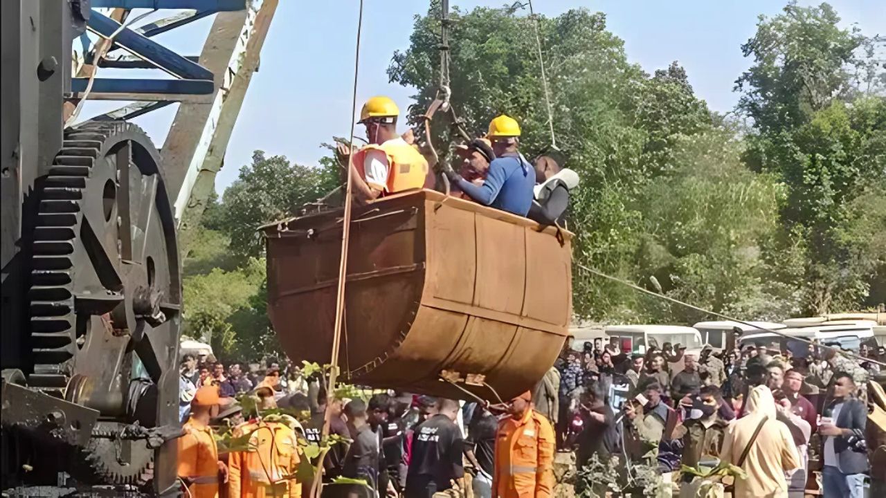 Body found in Assam coal mine; search continues for others.